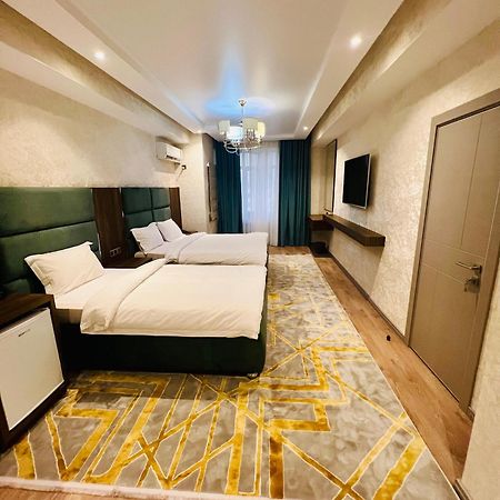 Hotel Ayni Душанбе Екстер'єр фото