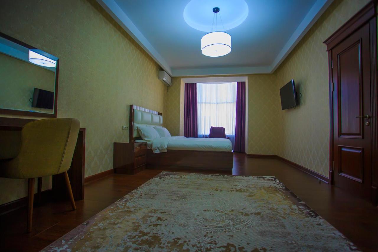 Hotel Ayni Душанбе Екстер'єр фото