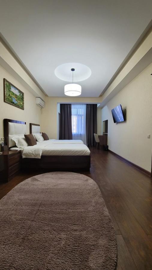 Hotel Ayni Душанбе Екстер'єр фото