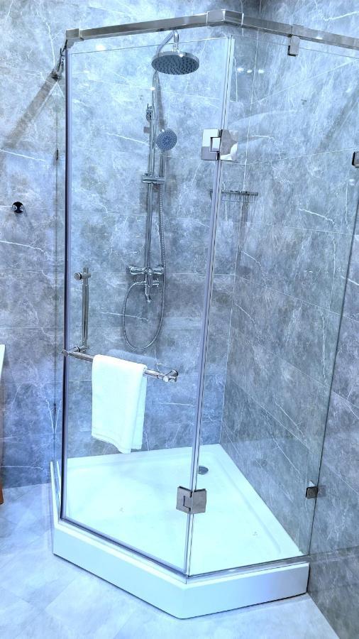 Hotel Ayni Душанбе Екстер'єр фото