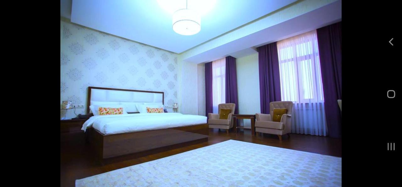 Hotel Ayni Душанбе Екстер'єр фото