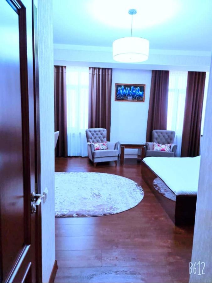 Hotel Ayni Душанбе Екстер'єр фото