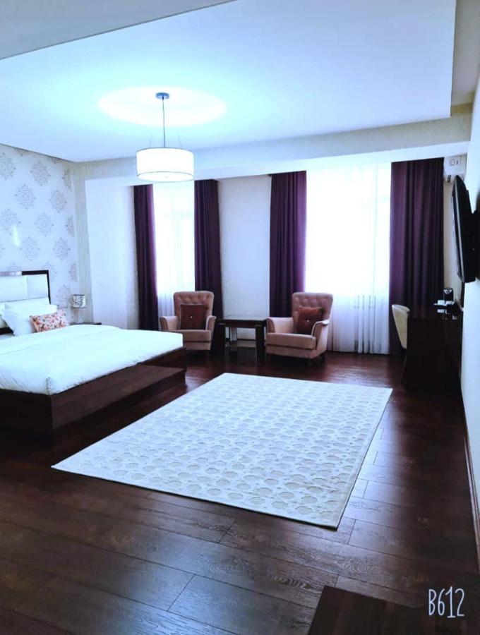 Hotel Ayni Душанбе Екстер'єр фото