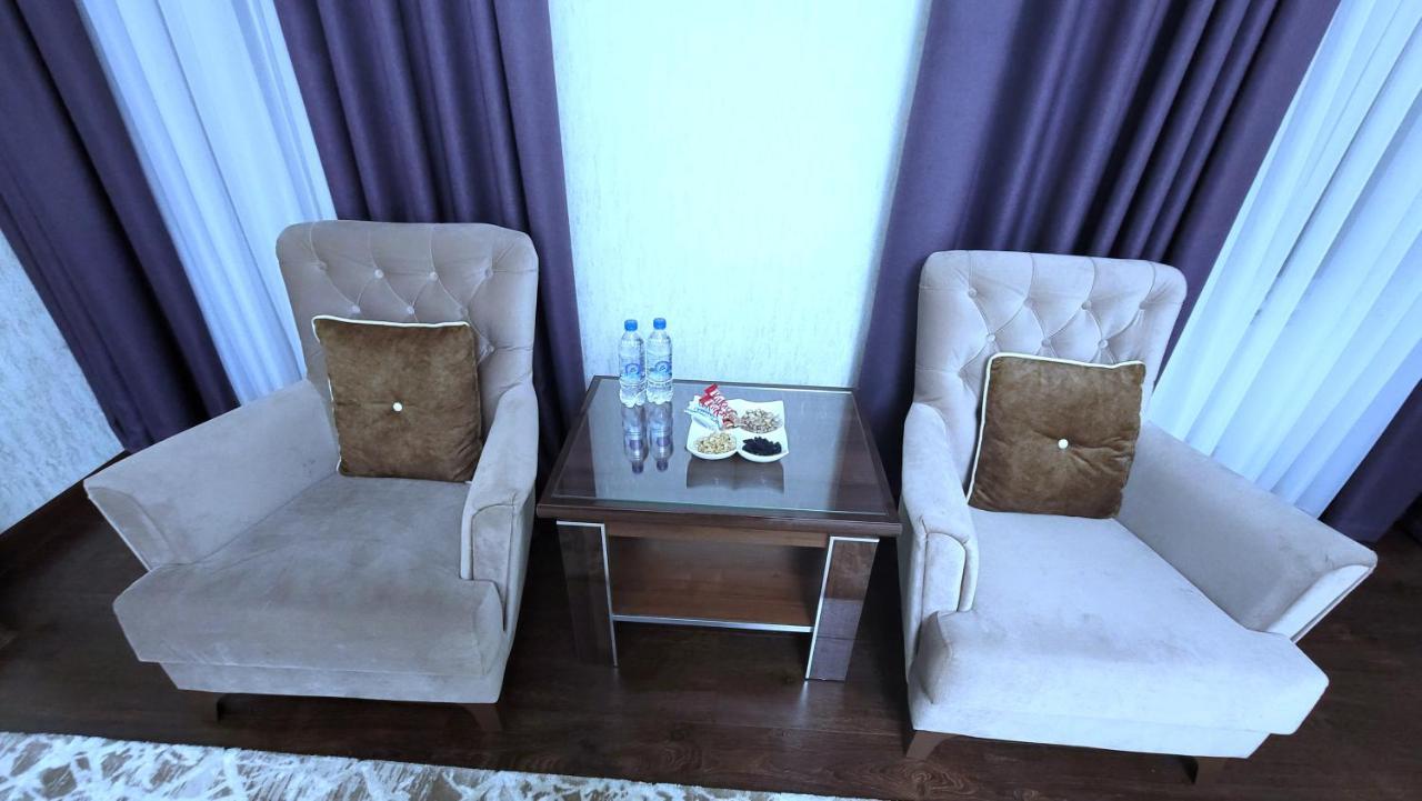 Hotel Ayni Душанбе Екстер'єр фото