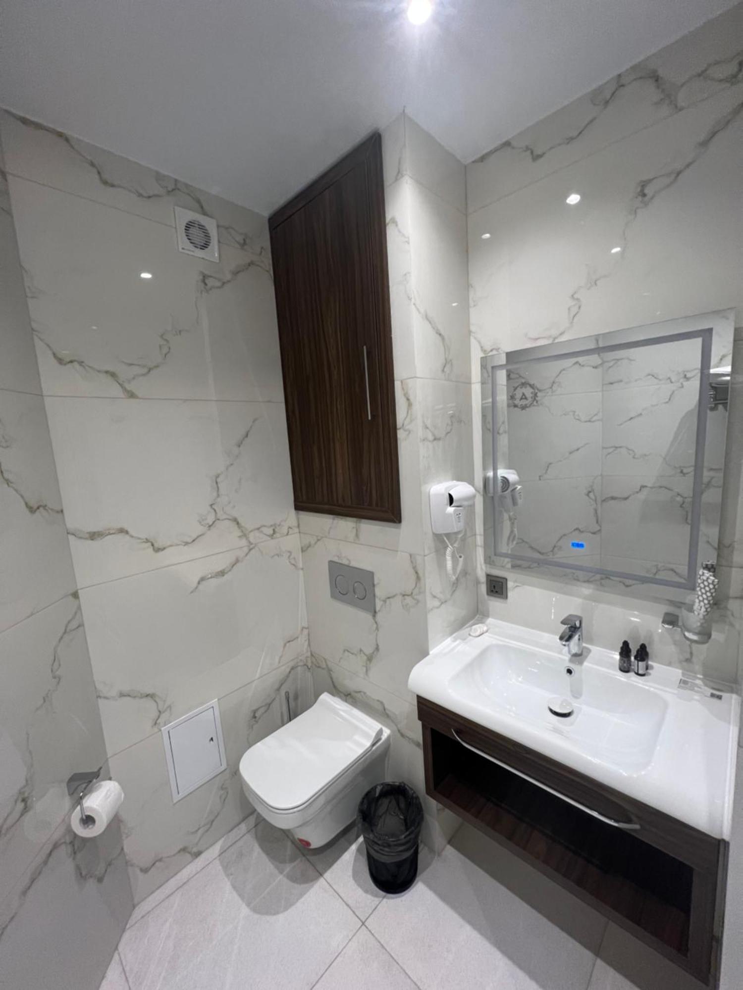 Hotel Ayni Душанбе Екстер'єр фото
